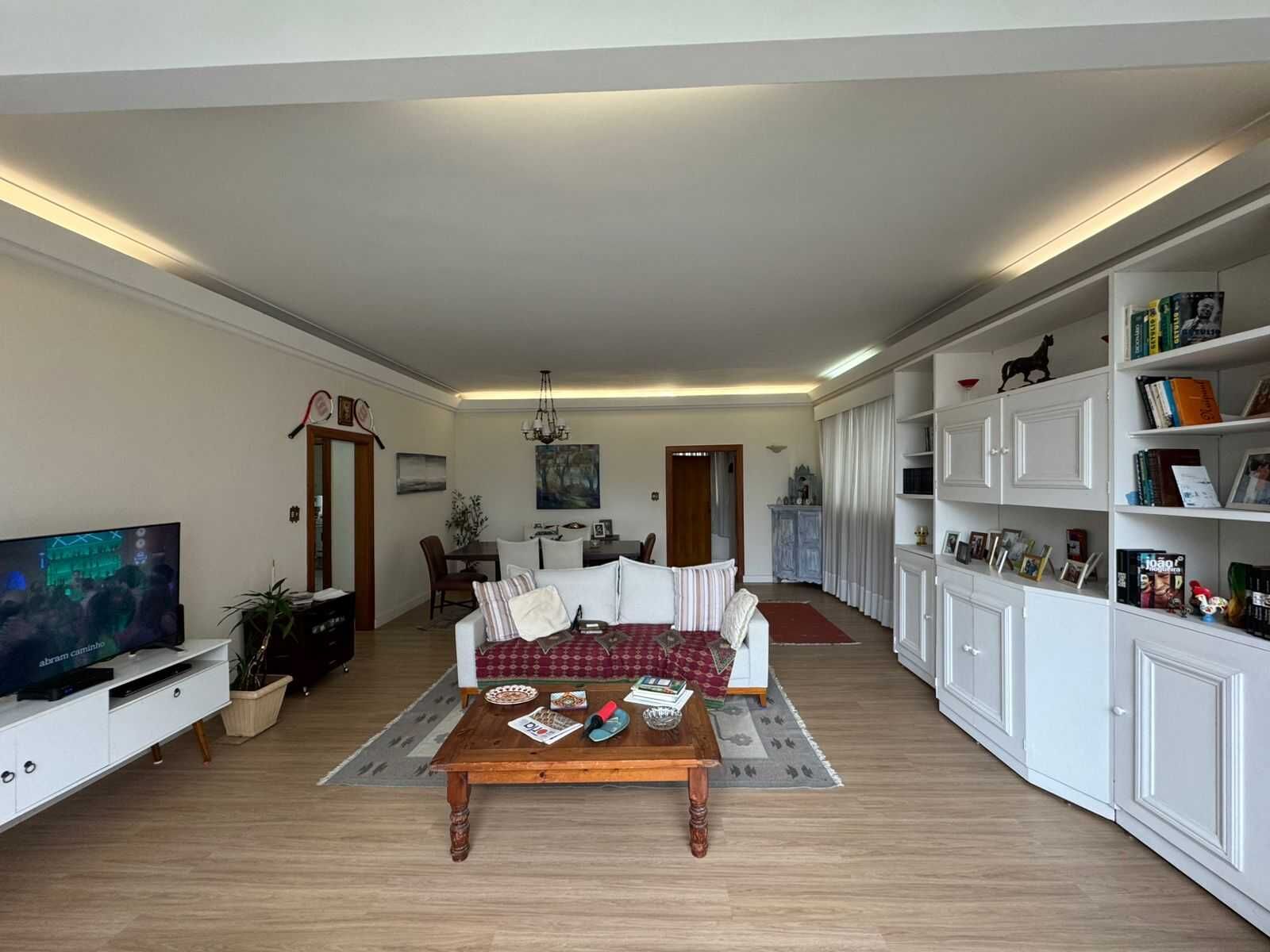 Apartamento 702 · 3 dorm. — Sala