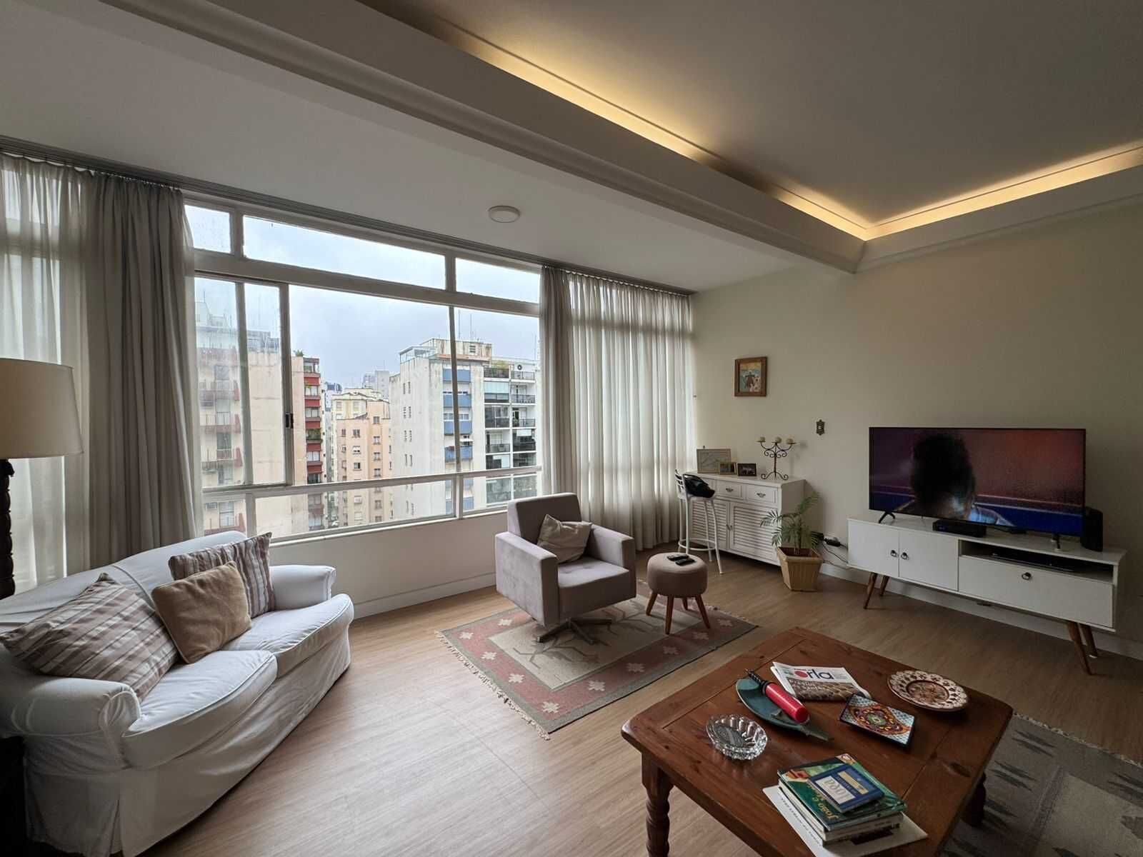 Apartamento 702 · 3 dorm. — Sala