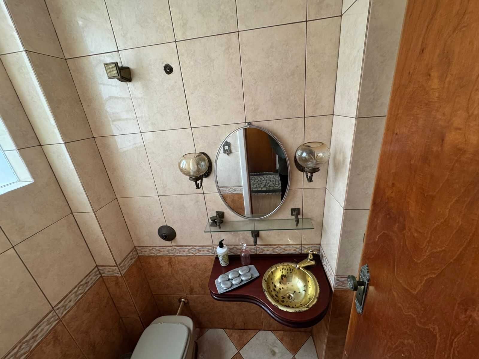 Apartamento 702 · 3 dorm. — Banheiro