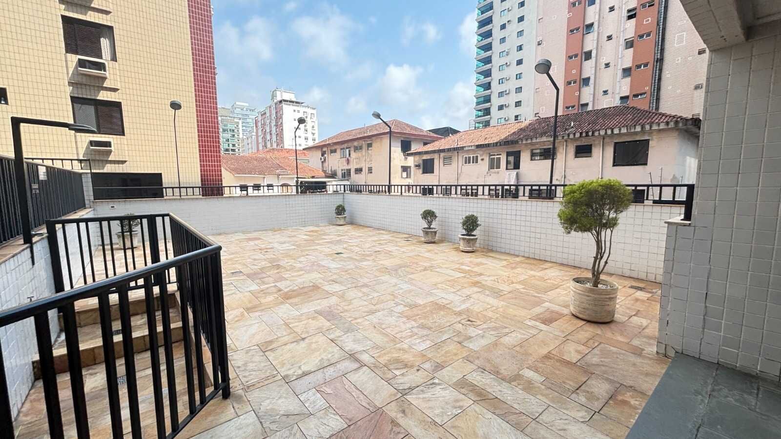 Cobertura duplex · 1 dorm. — Varanda