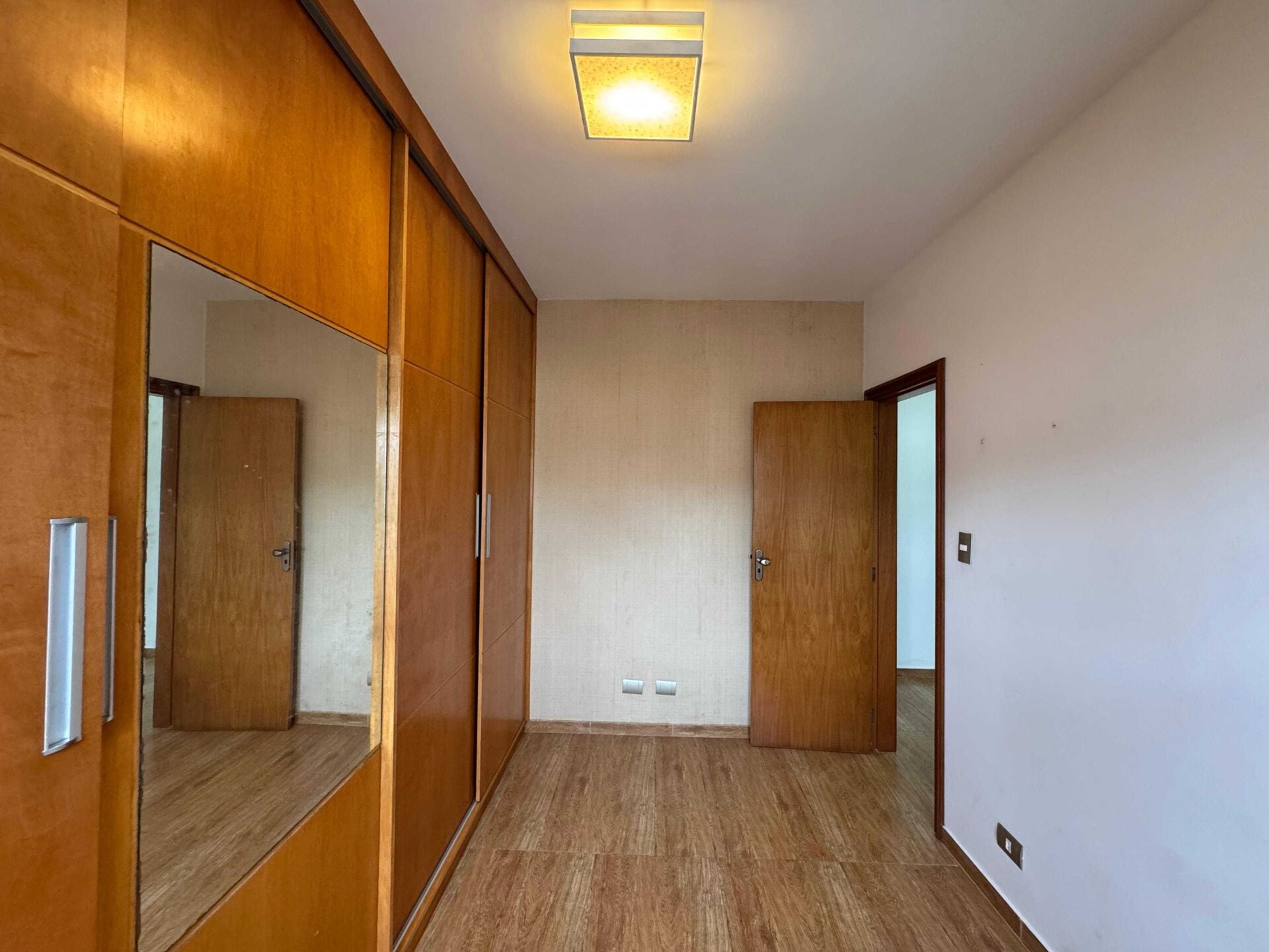 Apartamento 82 · 4 dorm. — Quarto 3