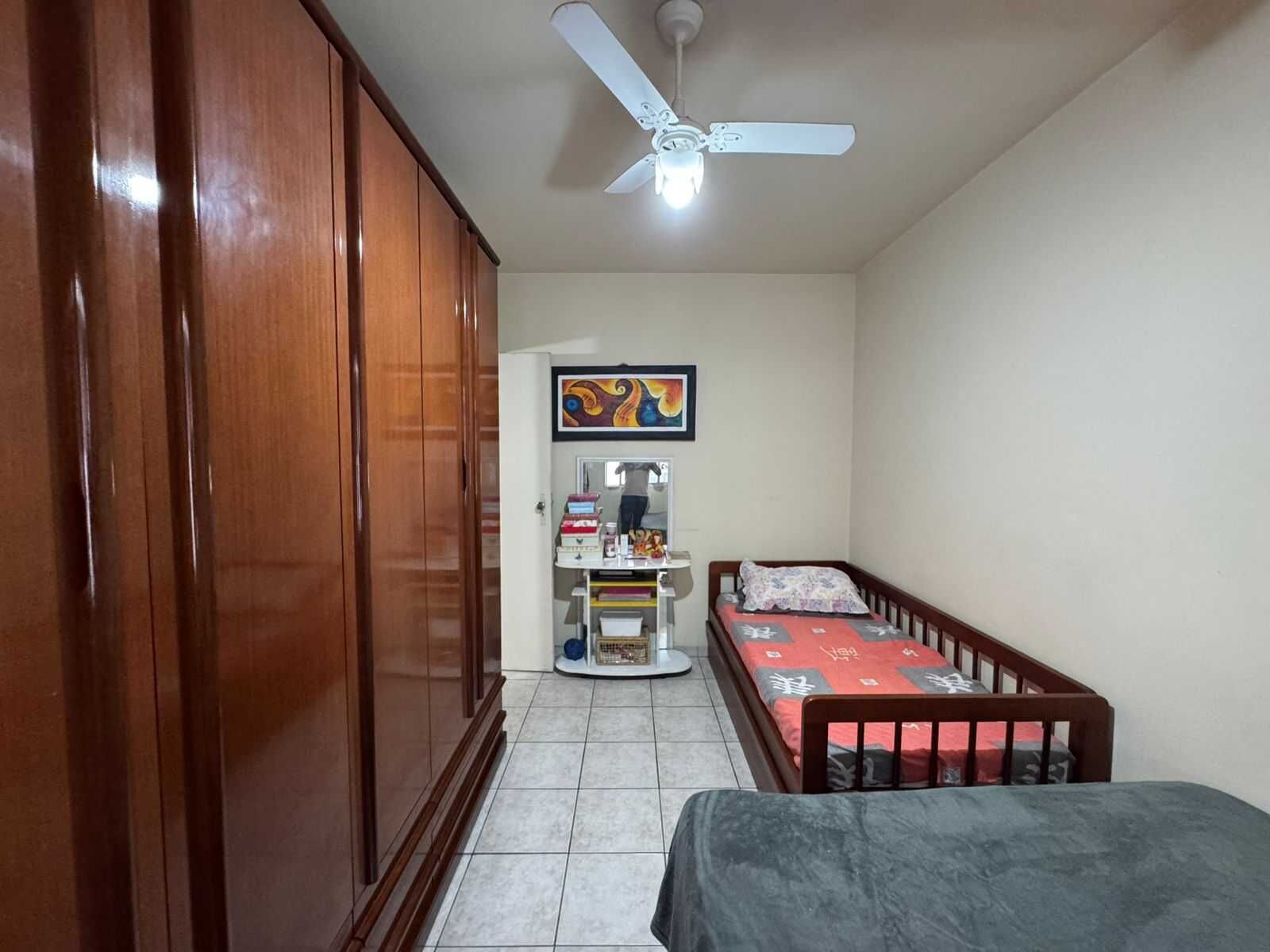 Apartamento 55 · 2 dorm. — Quarto 1
