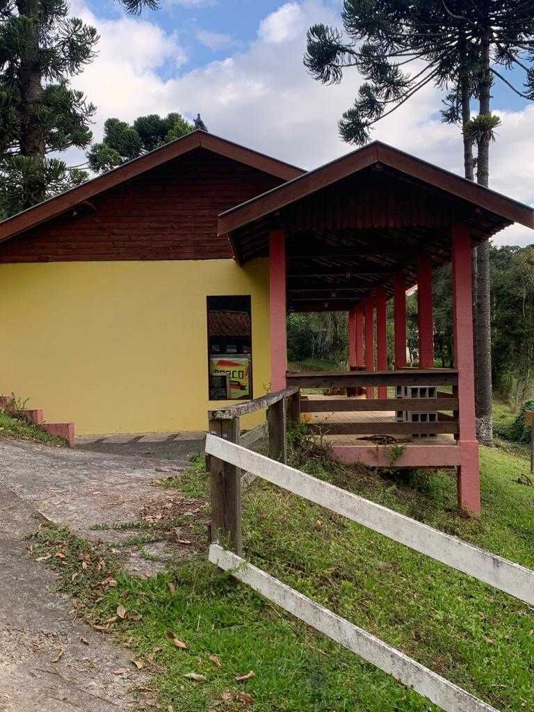 Pousada · 14 dorm. — Fachada