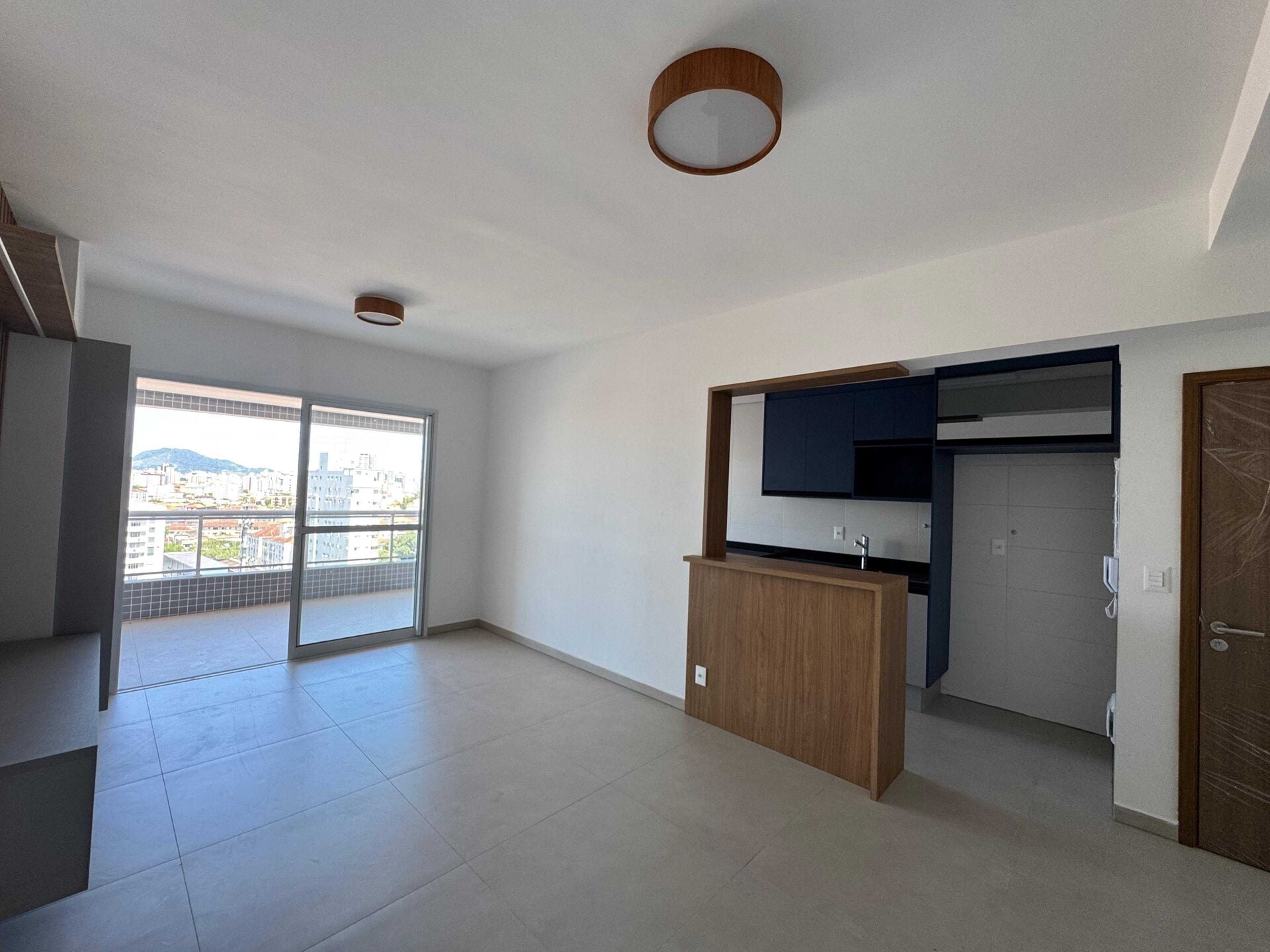 Apartamento alto padrão 121 · 2 dorm. — Sala