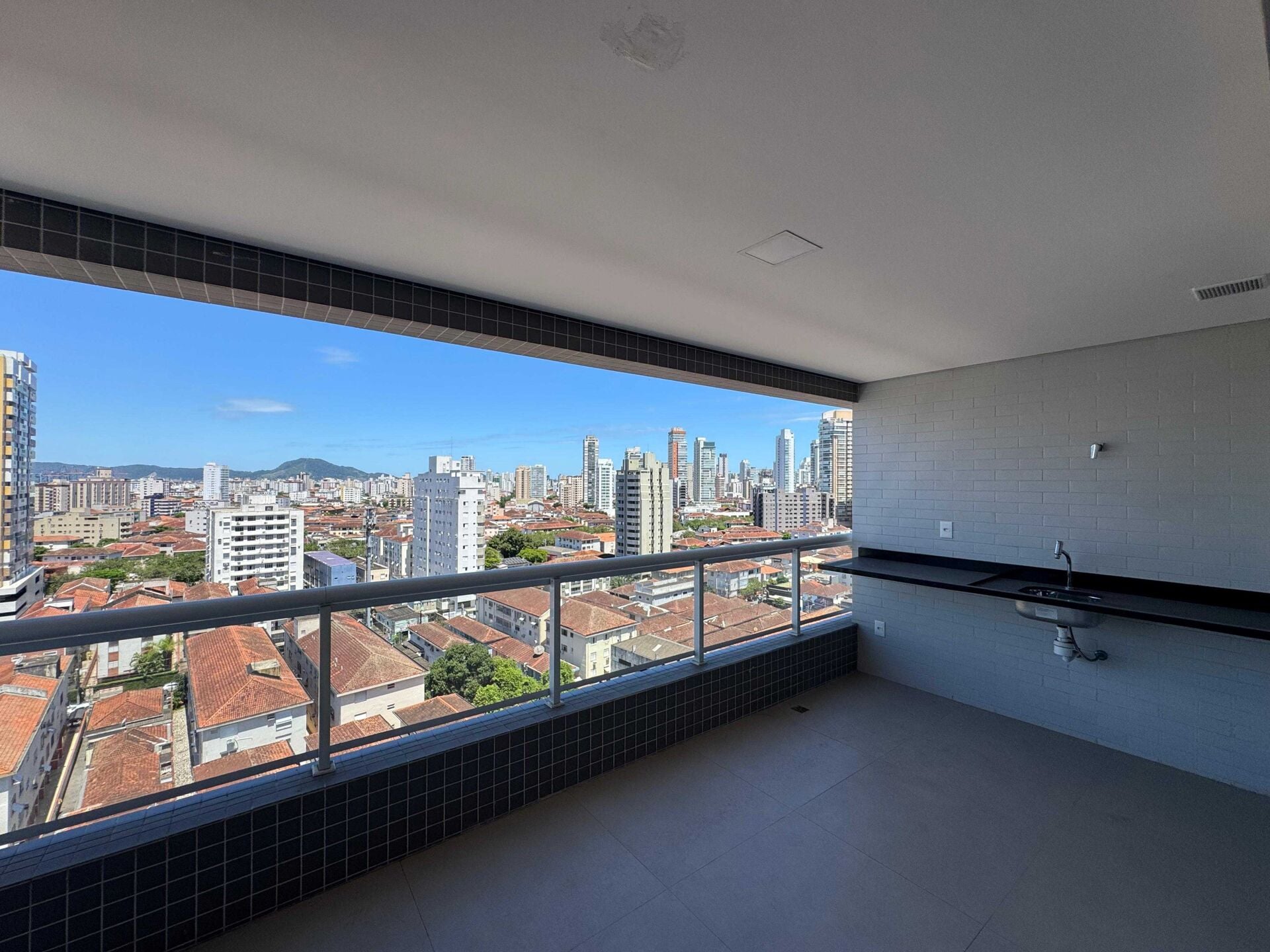 Apartamento alto padrão 121 · 2 dorm. — Varanda gourmet