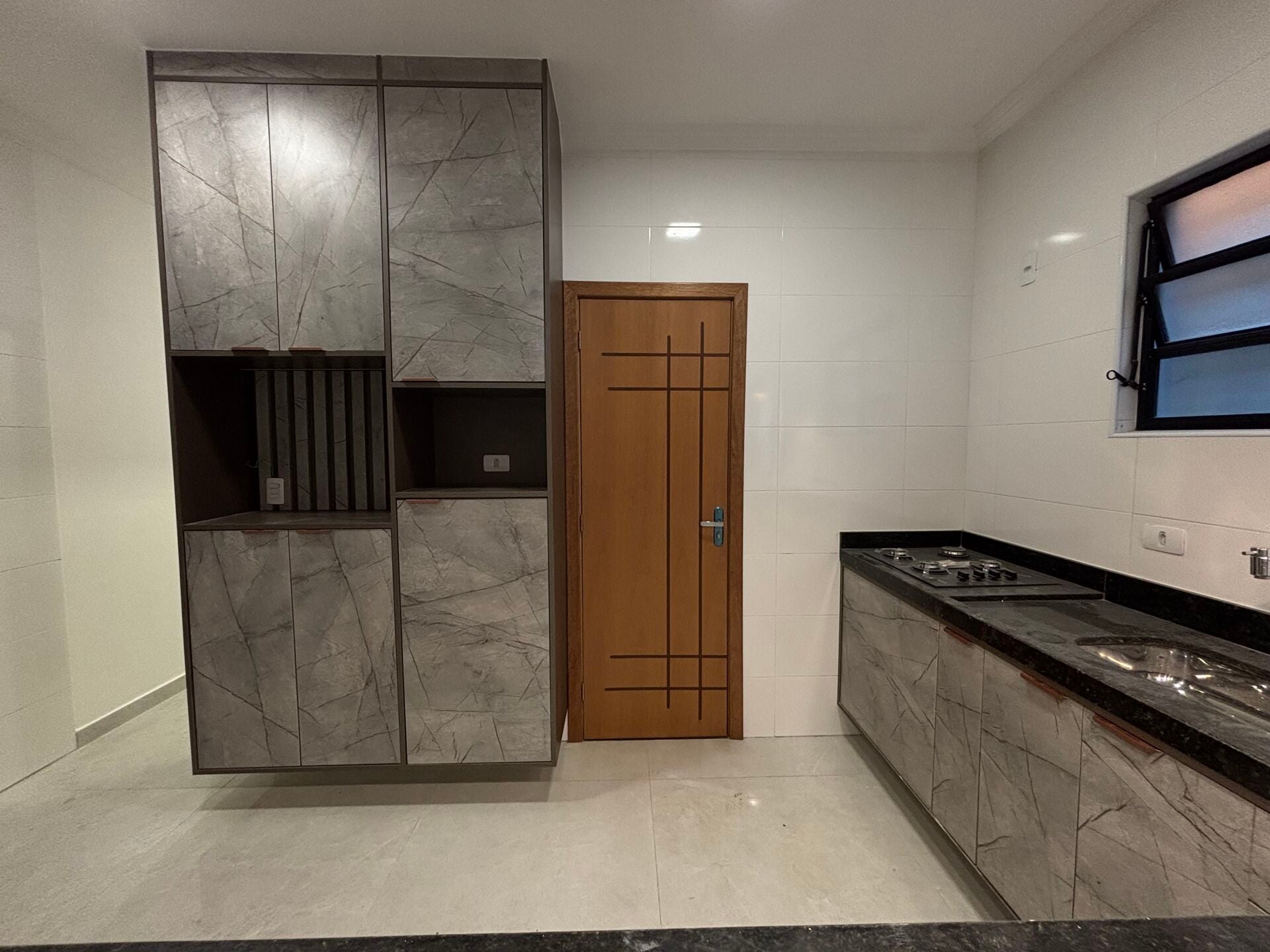 Casa térrea · 3 dorm. — Cozinha