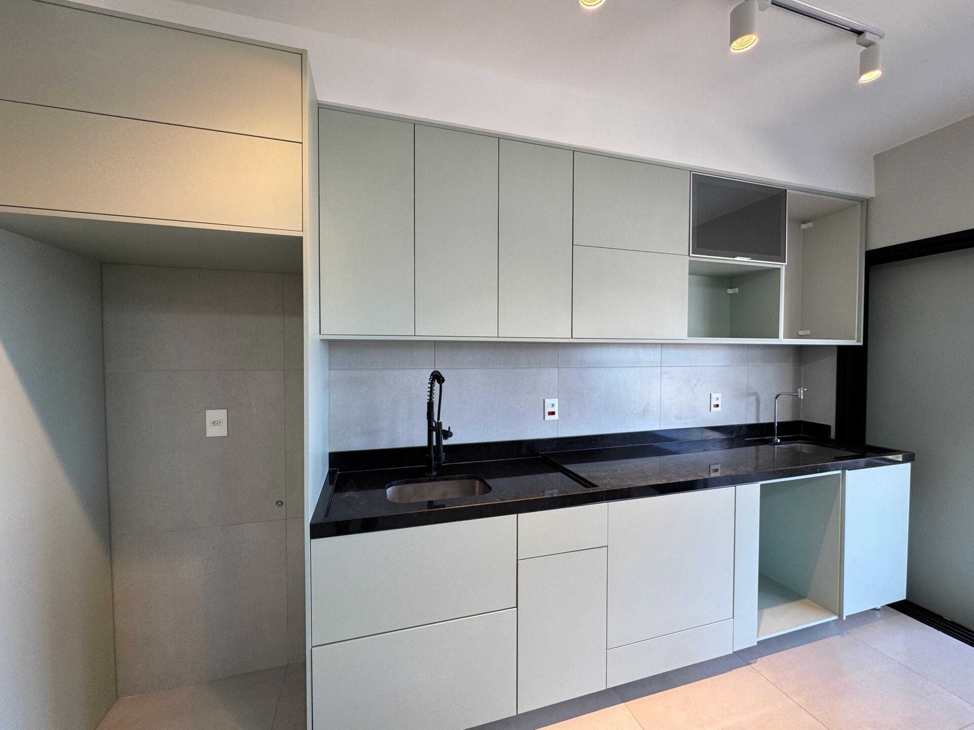 Apartamento 52 · 2 dorm. — Cozinha