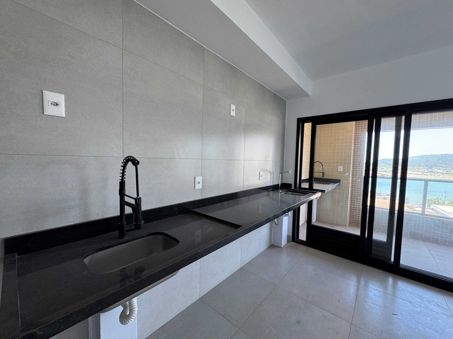 Apartamento 113 · 2 dorm. — Varanda gourmet