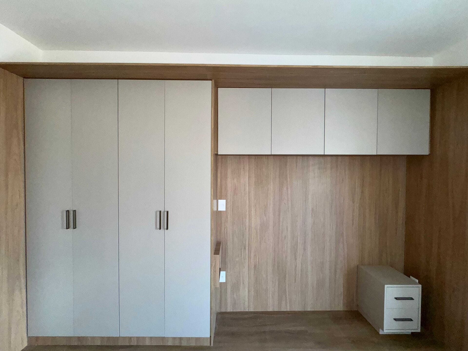Apartamento 54 · 2 dorm. — Suíte