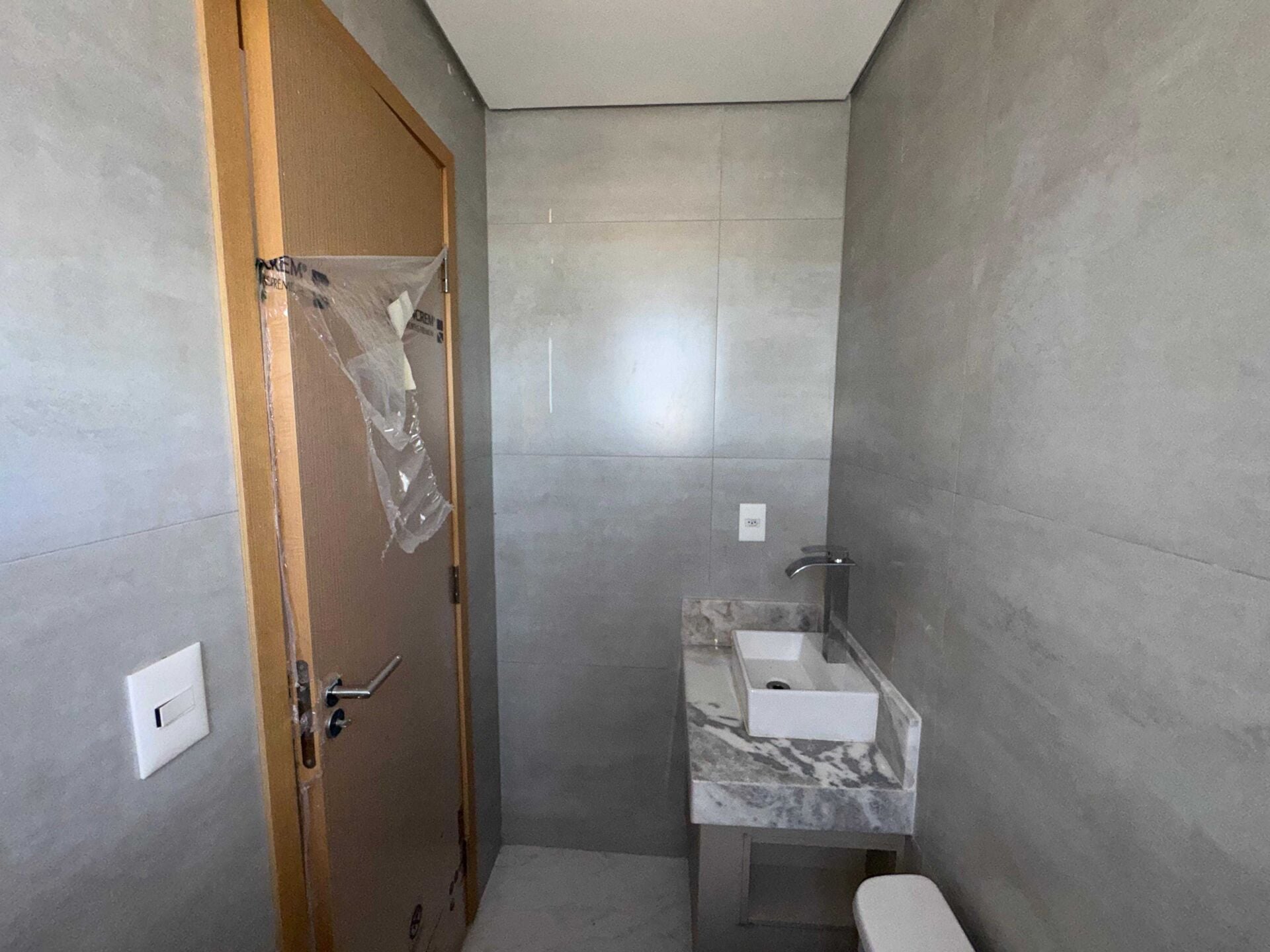 Apartamento 54 · 2 dorm. — Banheiro suite