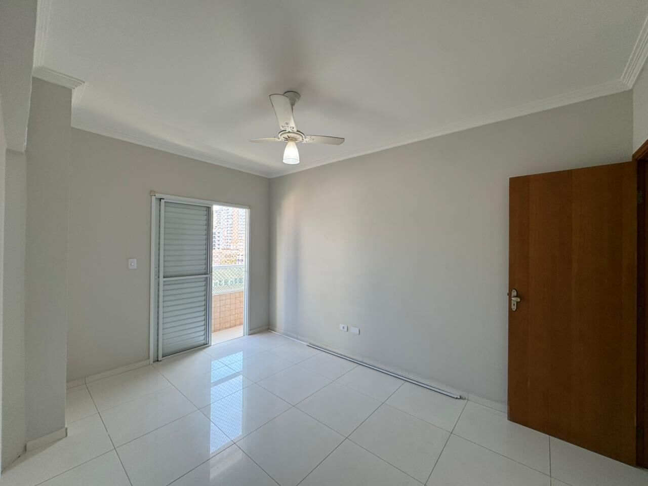 Apartamento 41 · 3 dorm. — Suíte