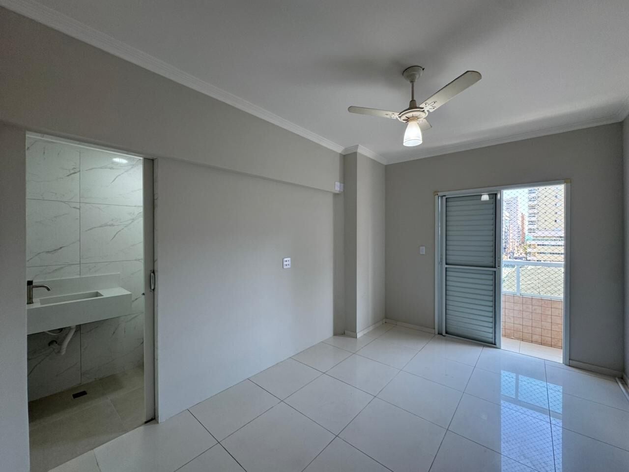 Apartamento 41 · 3 dorm. — Suíte