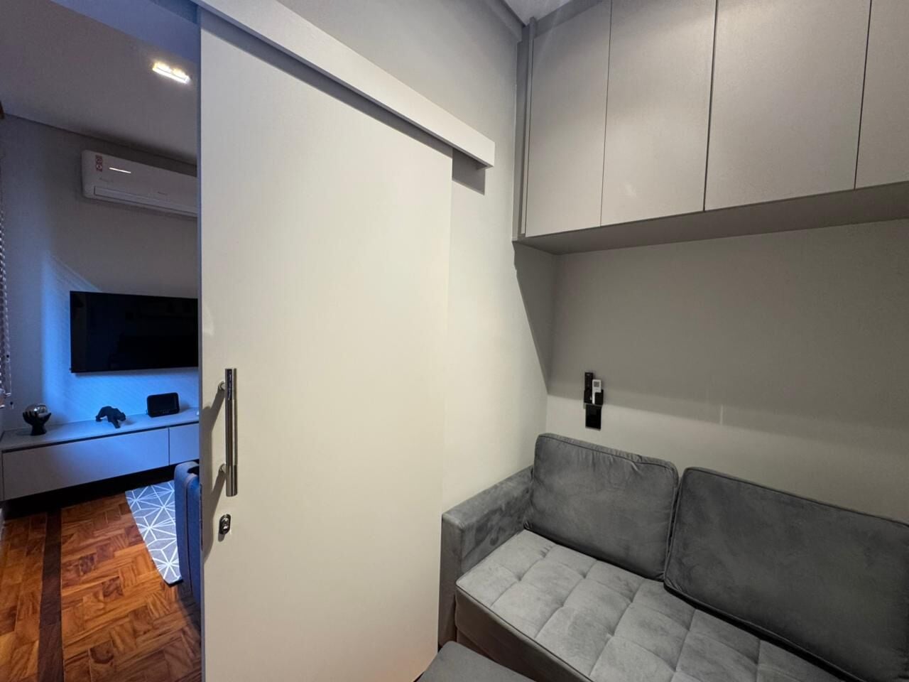Apartamento 910 · 1 dorm. — Escritório