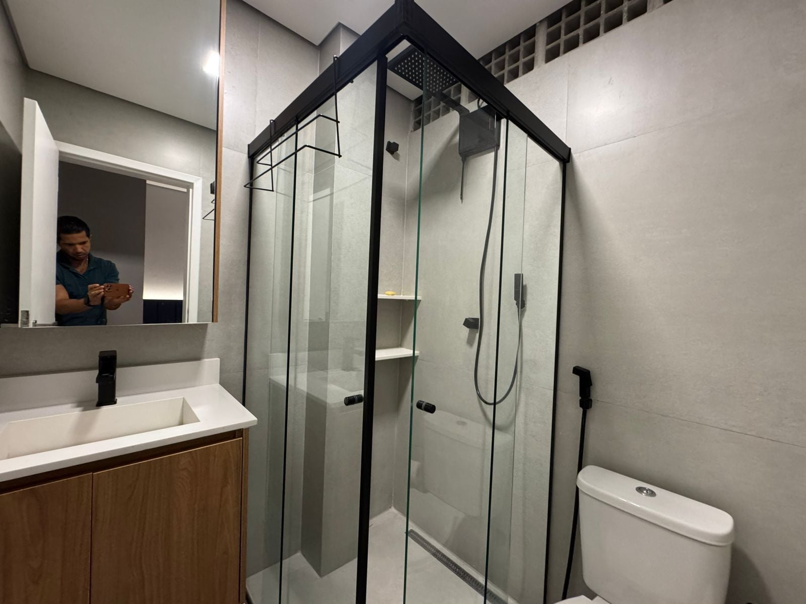 Apartamento 910 · 1 dorm. — Banheiro