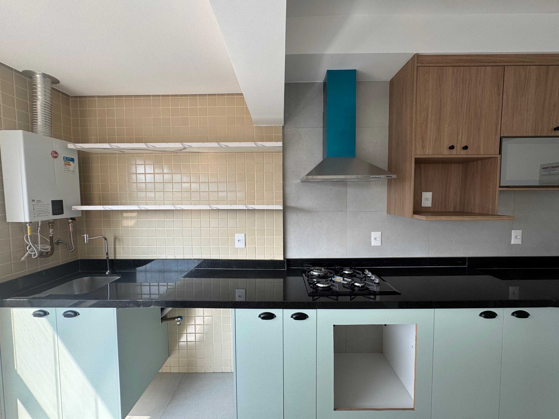 Apartamento alto padrão 136 · 2 dorm. — Cozinha