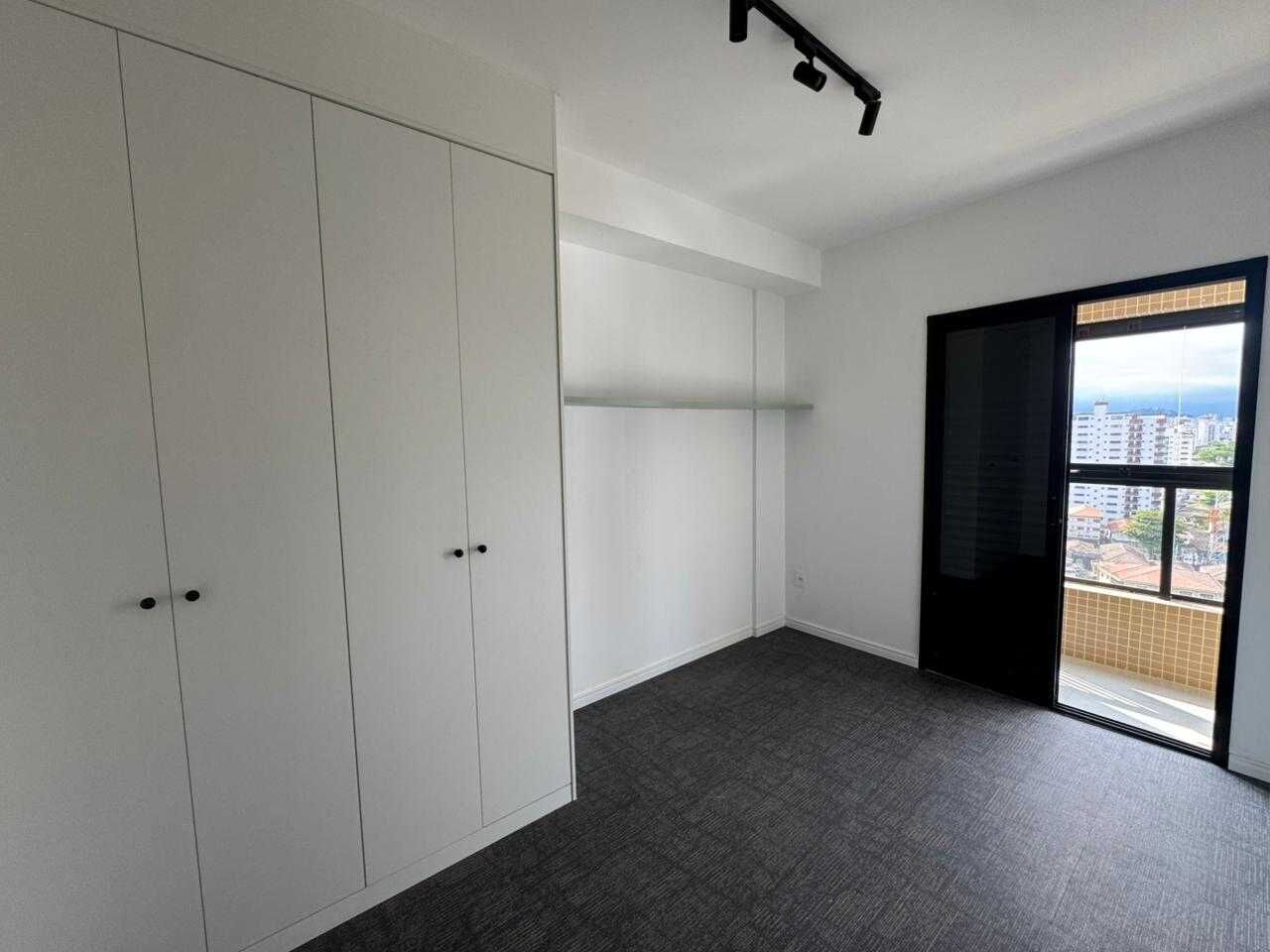 Apartamento alto padrão 136 · 2 dorm. — Quarto
