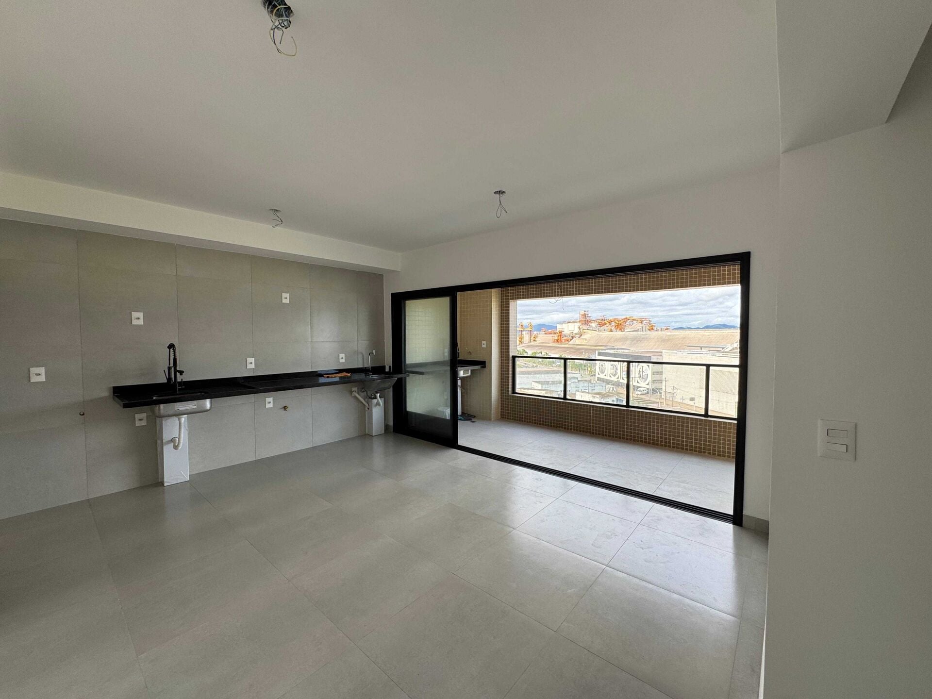 Apartamento 82 · 2 dorm. — Sala