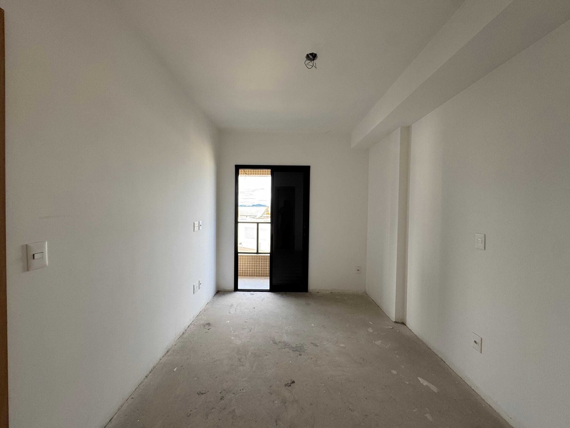 Apartamento 82 · 2 dorm. — Suíte