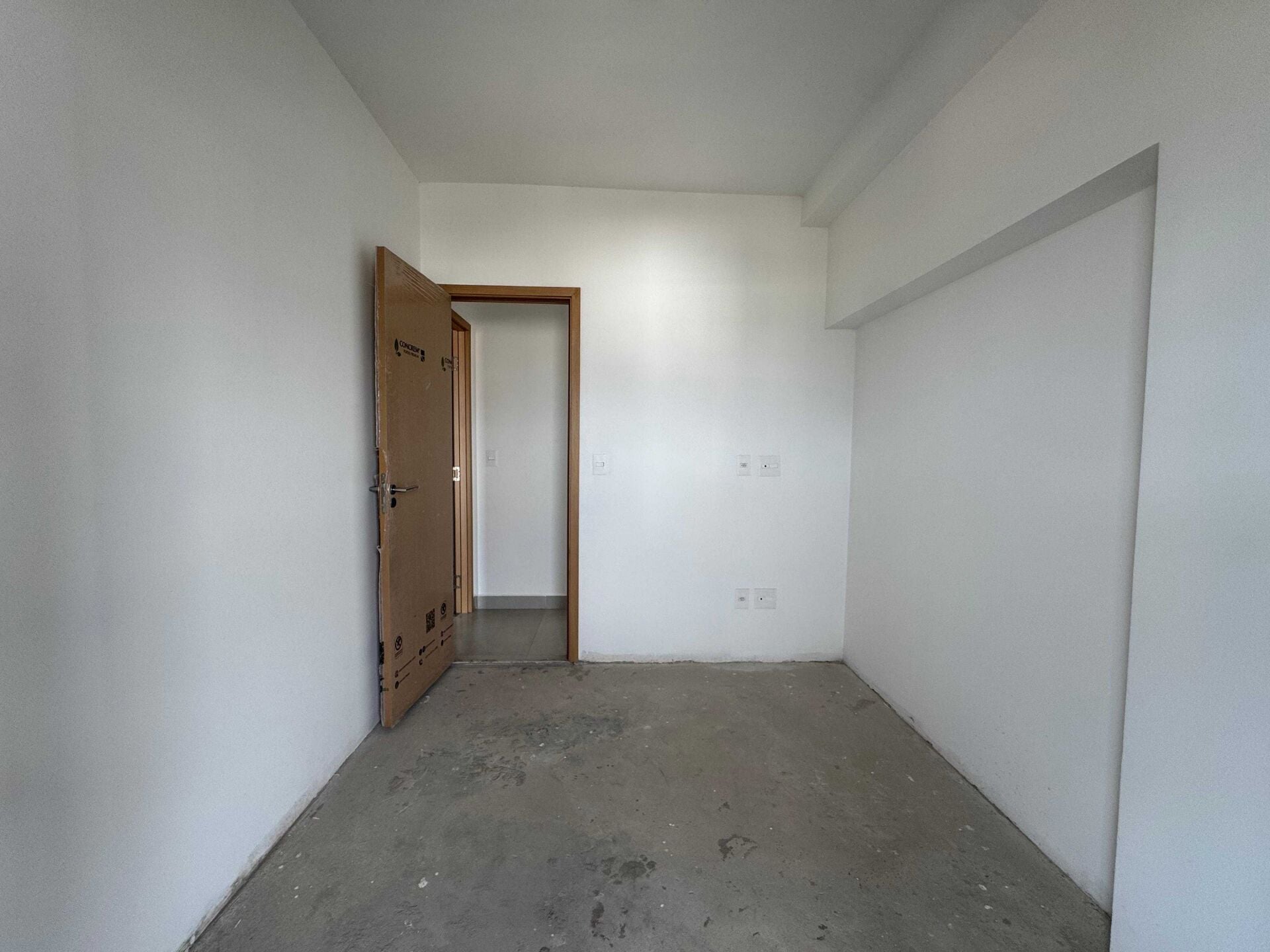 Apartamento 82 · 2 dorm. — Quarto