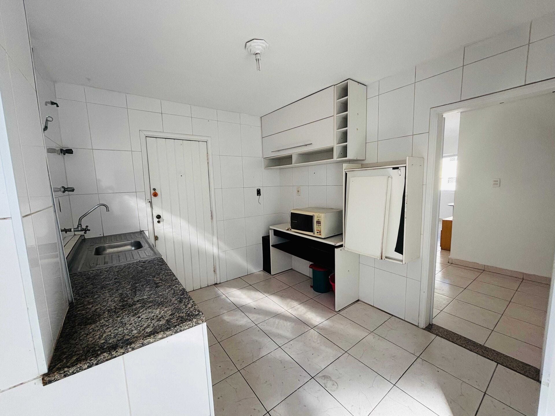 Apartamento 904 · 2 dorm. — Cozinha