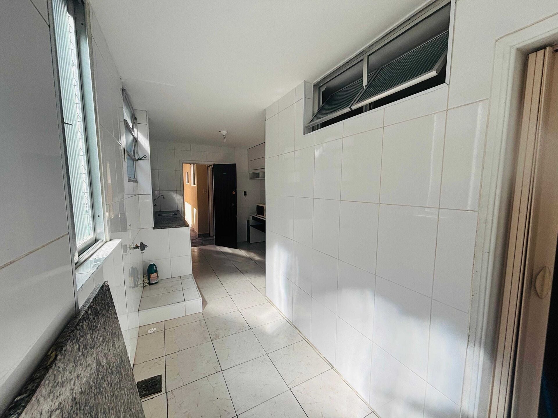 Apartamento 904 · 2 dorm. — Cozinha