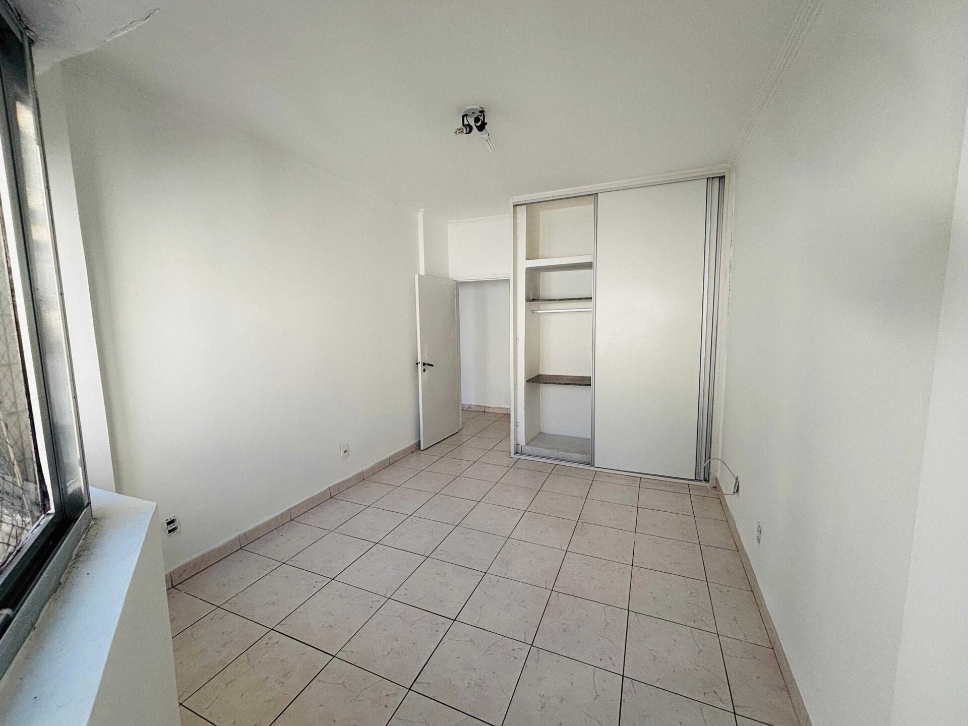Apartamento 904 · 2 dorm. — Quarto 2