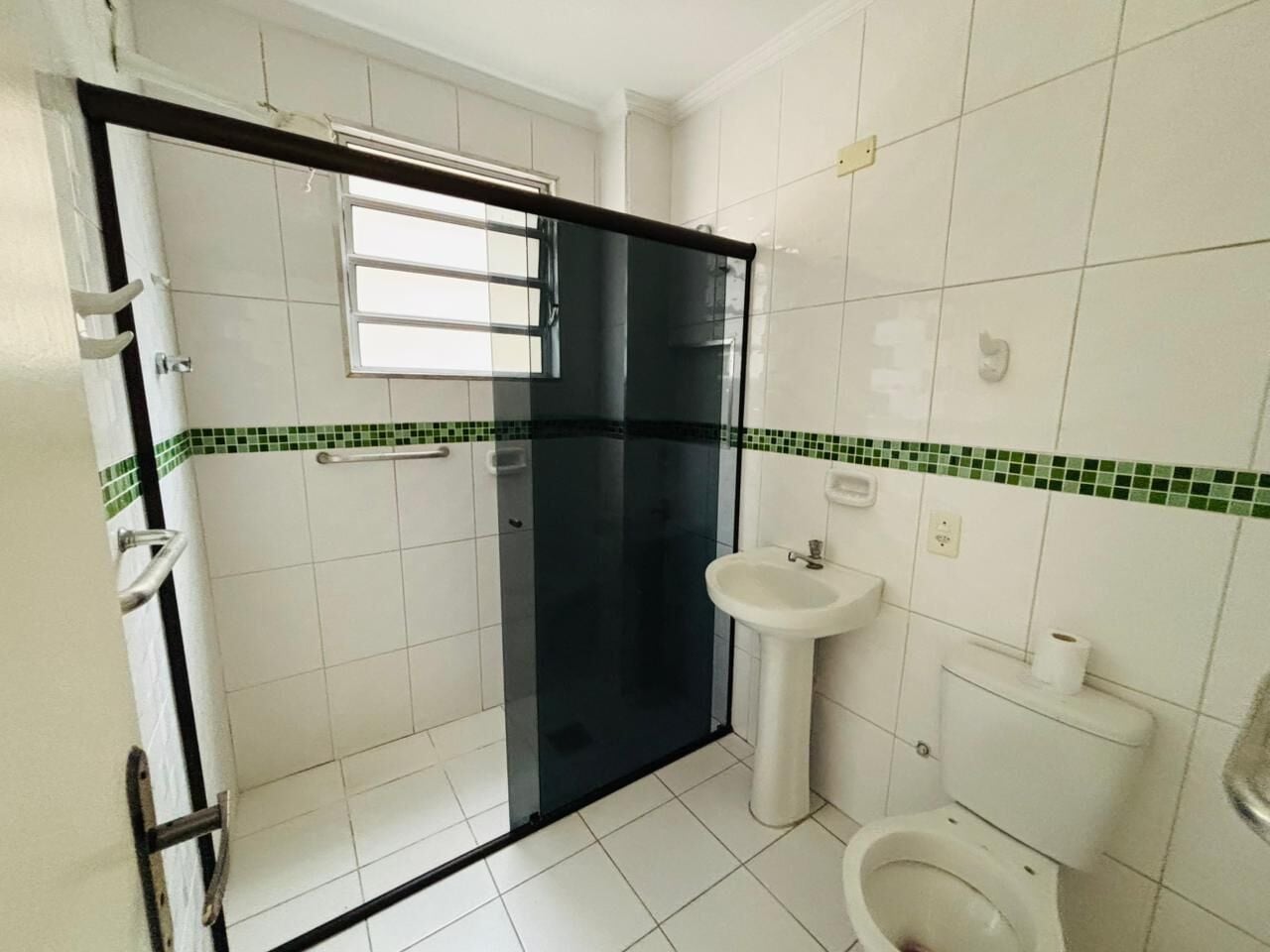Apartamento 22 · 2 dorm. — Banheiro