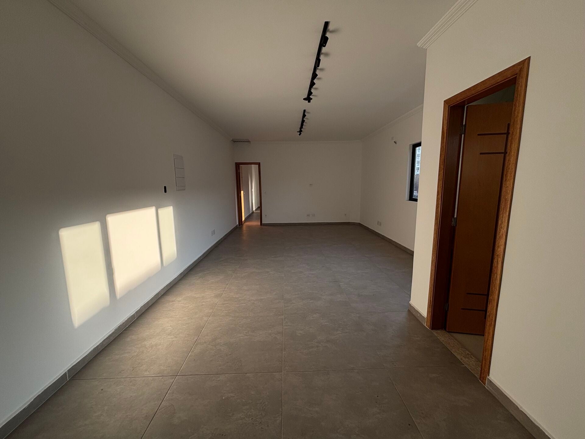 Casa sobreposta 1 · 3 dorm. — Sala