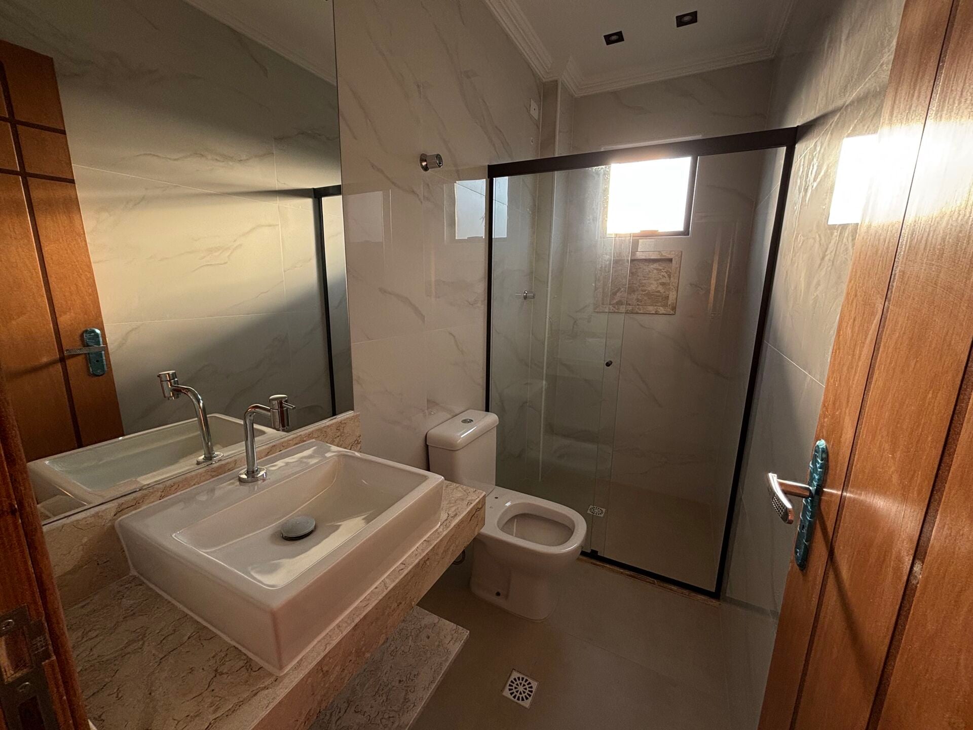 Casa sobreposta 1 · 3 dorm. — Banheiro