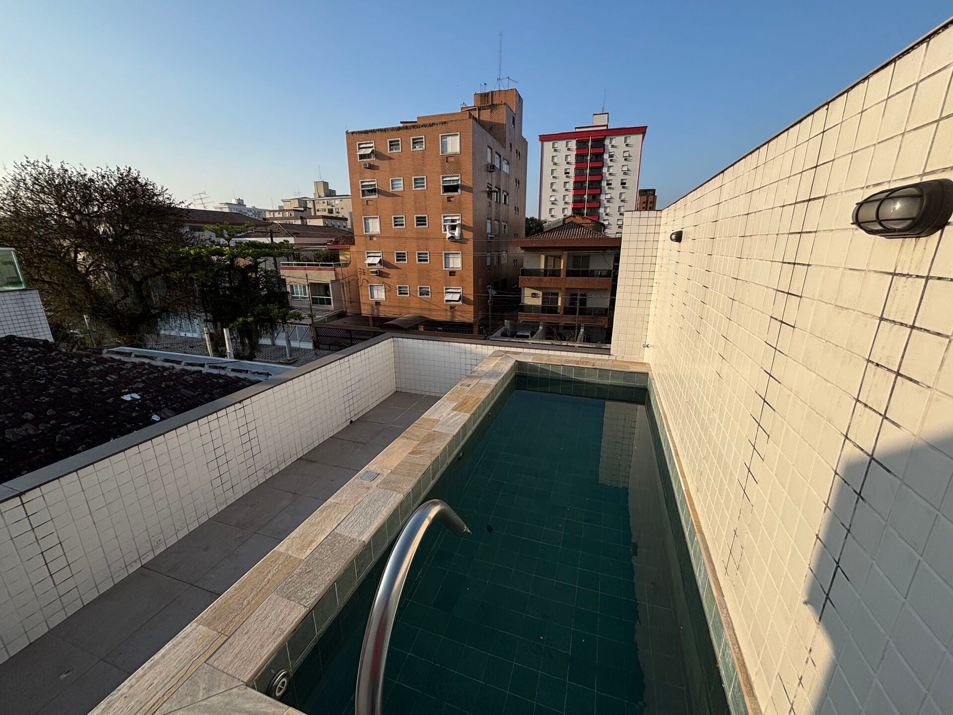 Casa sobreposta 1 · 3 dorm. — Lazer