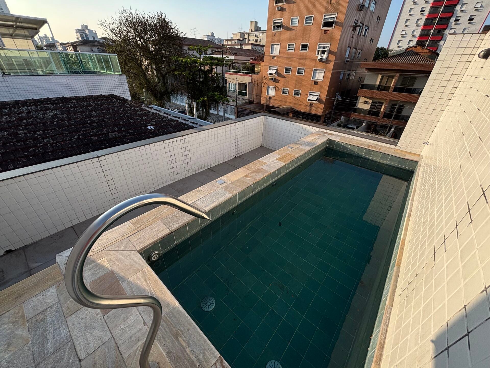 Casa sobreposta 1 · 3 dorm. — Lazer
