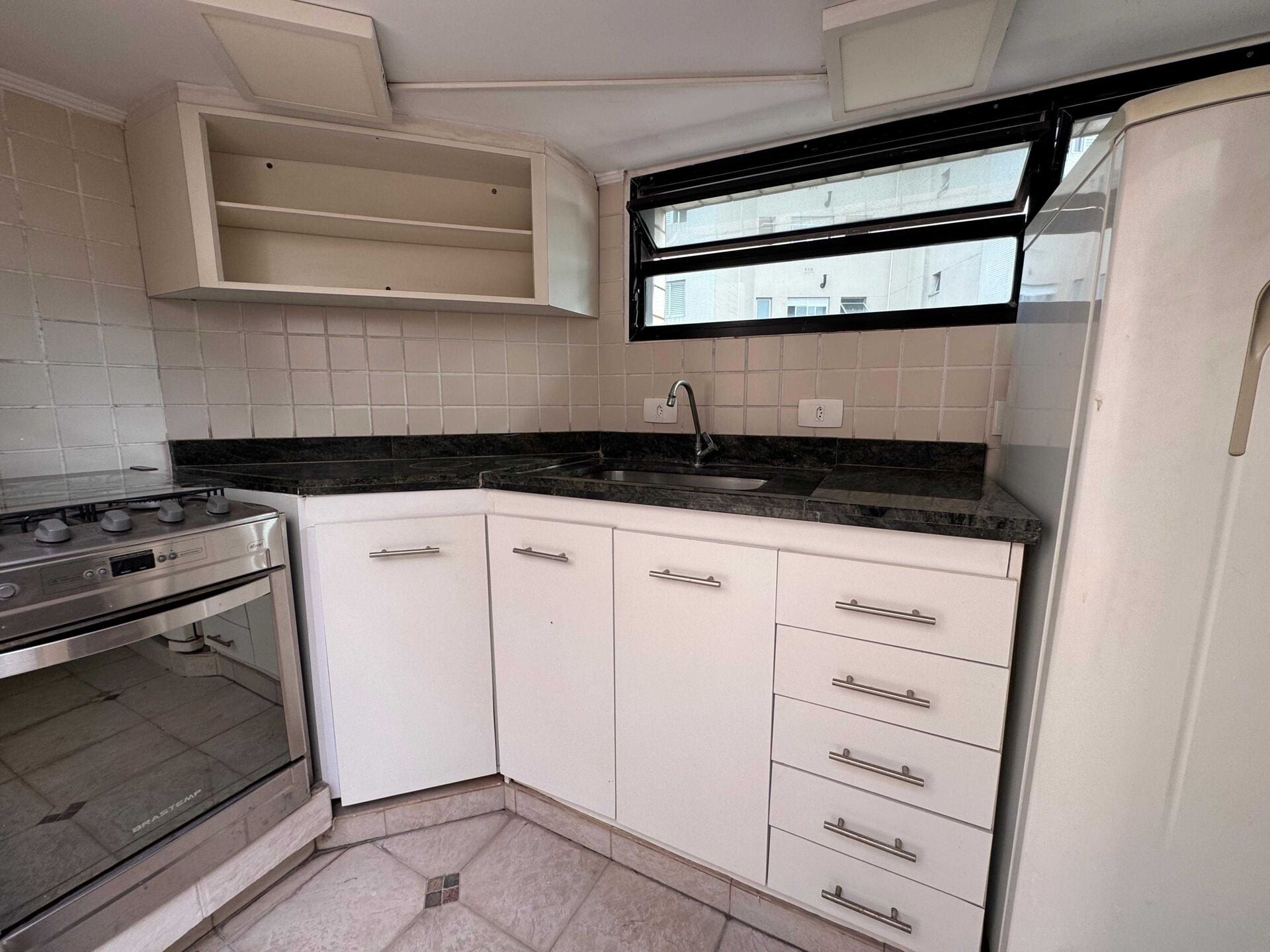 Cobertura 122 · 3 dorm. — Cozinha