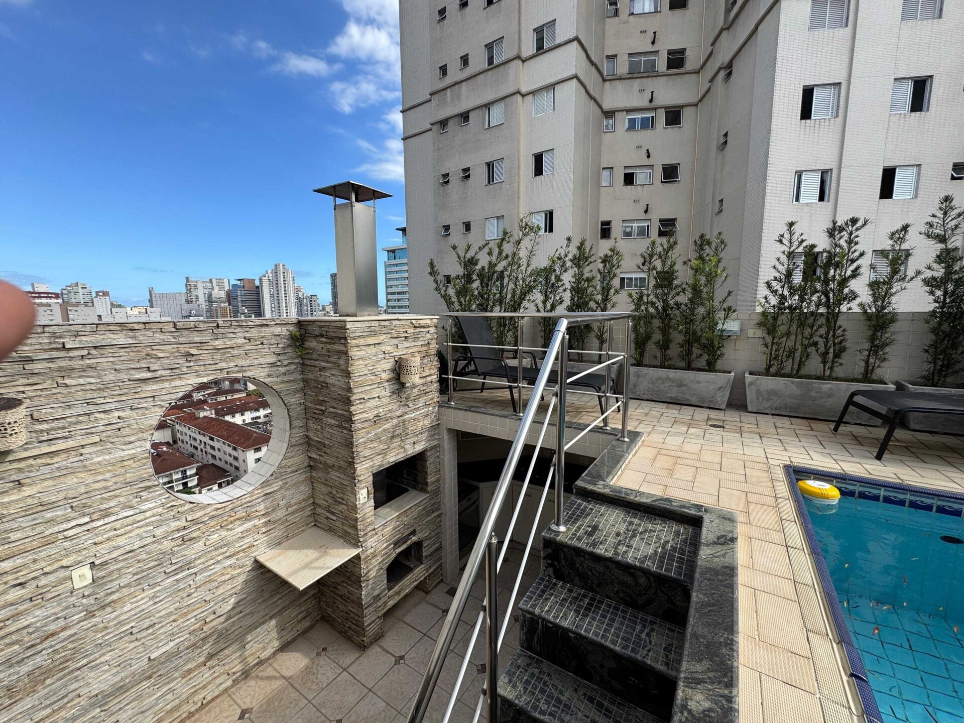 Cobertura 122 · 3 dorm. — Varanda