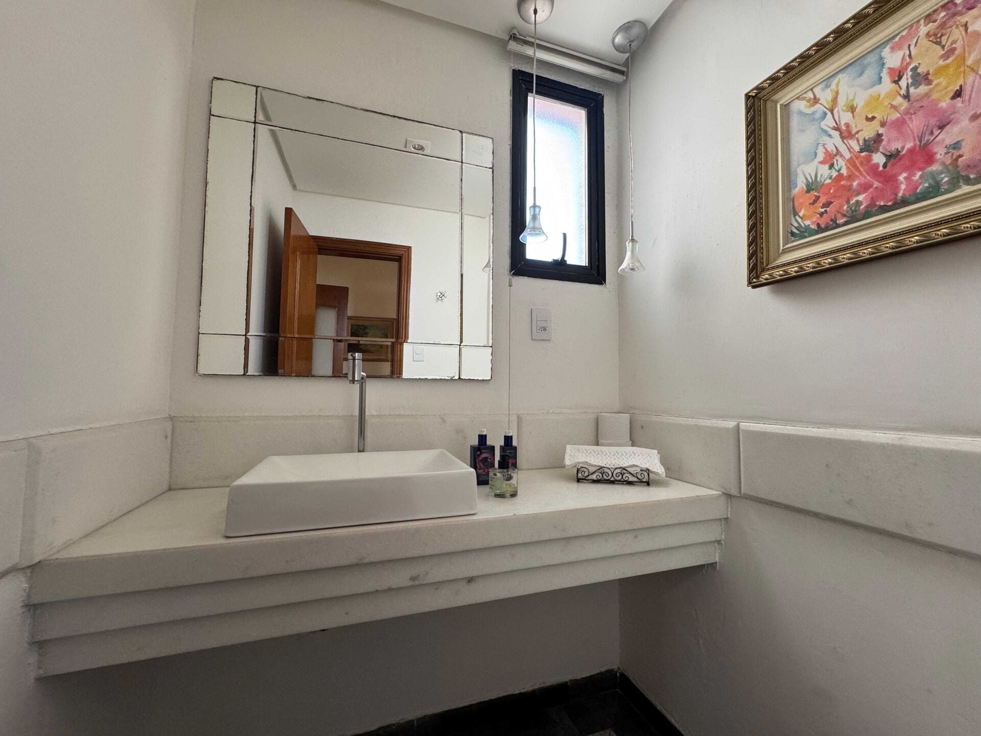 Cobertura 122 · 3 dorm. — Banheiro