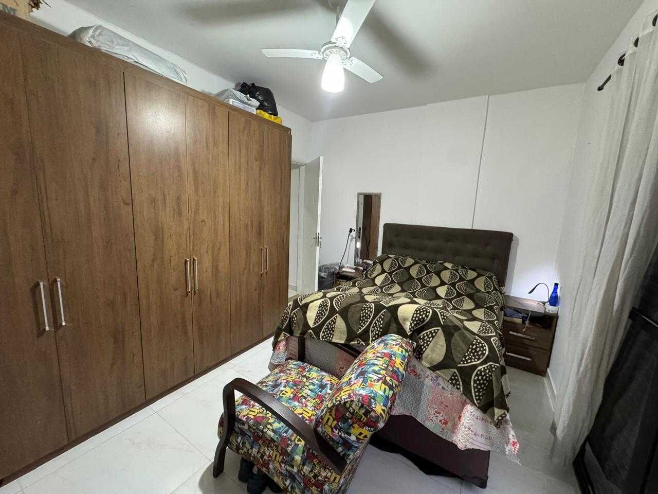 Apartamento 12 · 2 dorm. — Suíte