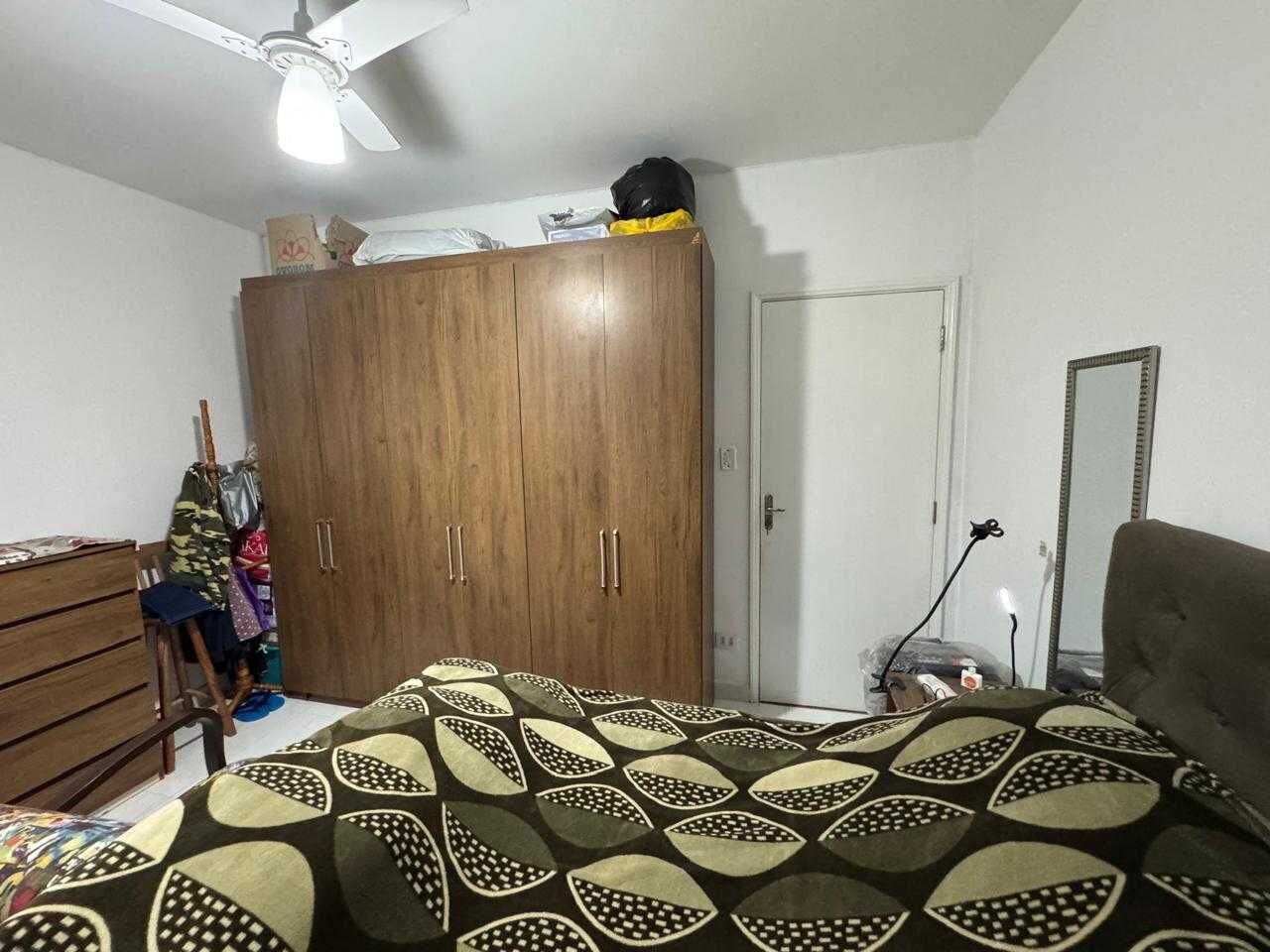 Apartamento 12 · 2 dorm. — Suíte