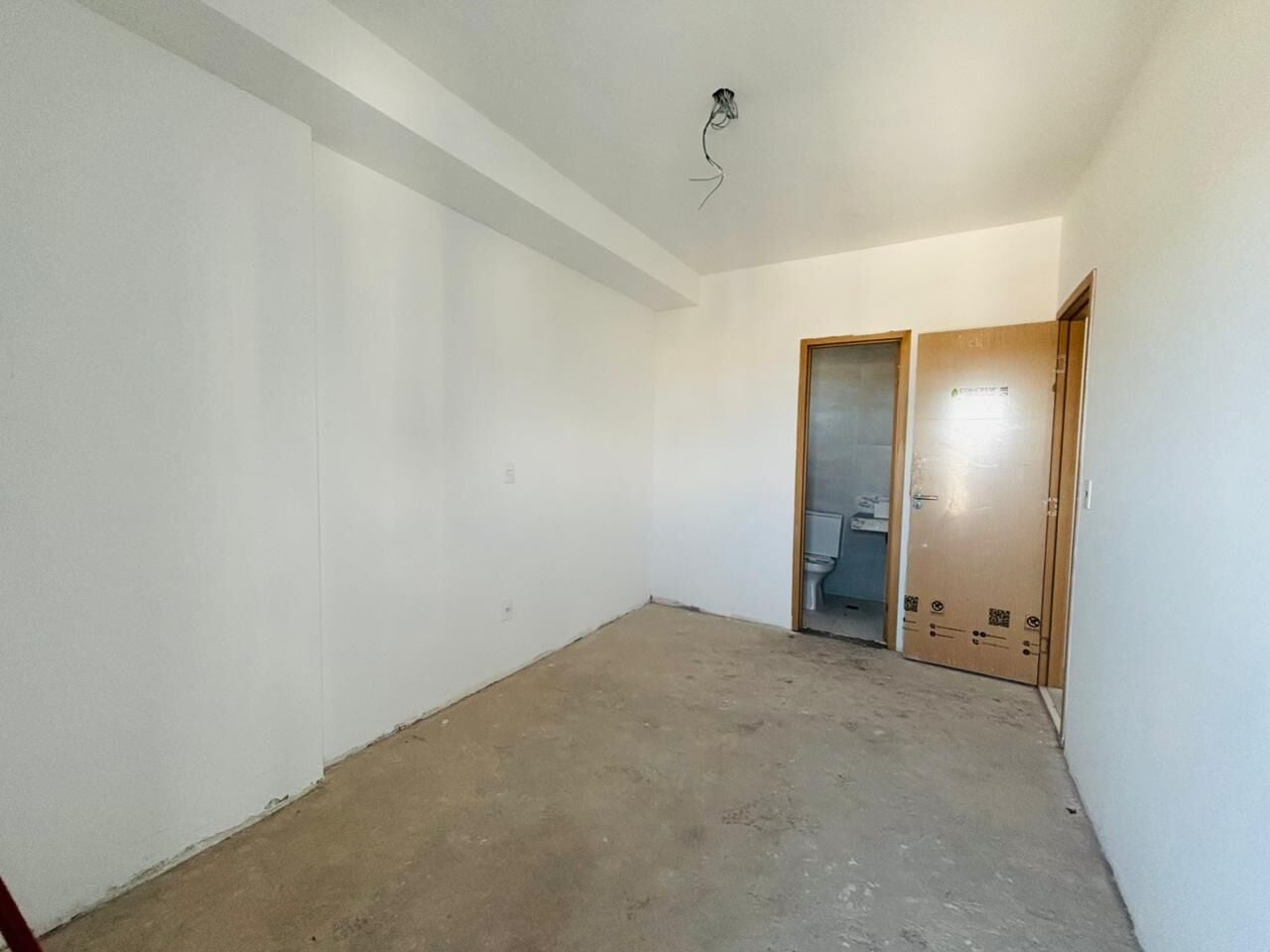 Apartamento 172 · 2 dorm. — Suíte