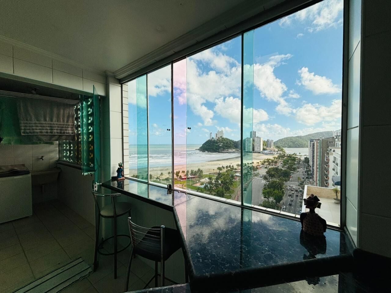 Apartamento 15A · 3 dorm. — Varanda
