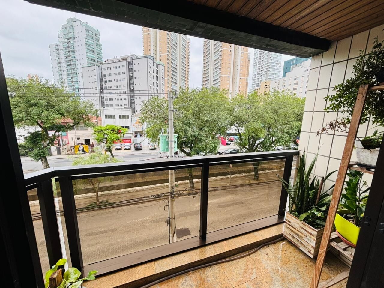 Apartamento 11 · 3 dorm. — Varanda