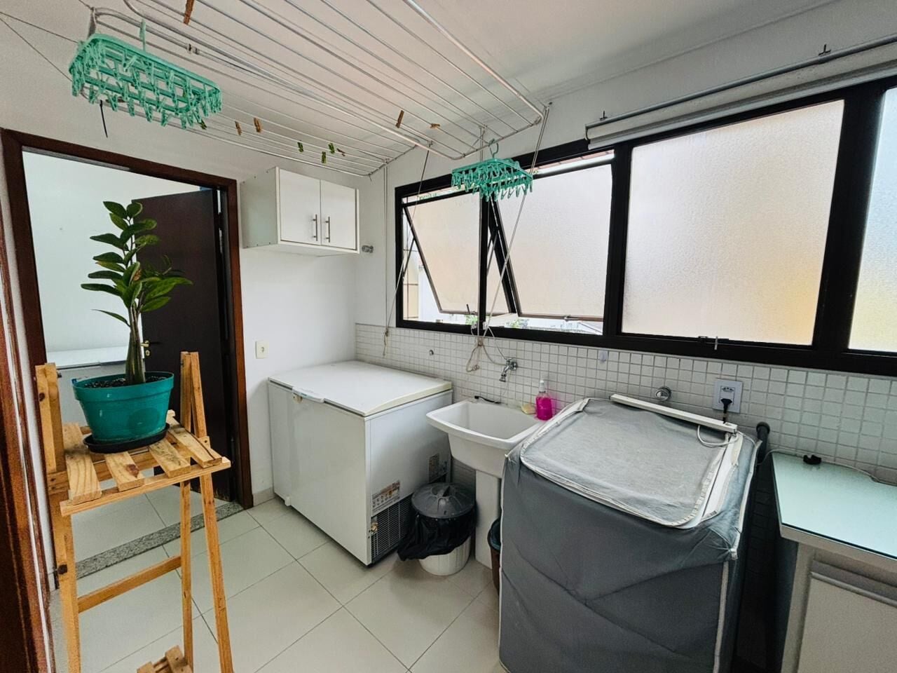 Apartamento 11 · 3 dorm. — Área de serviço