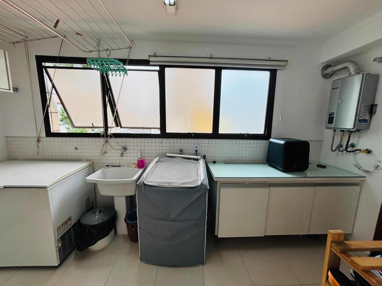 Apartamento 11 · 3 dorm. — Área de serviço