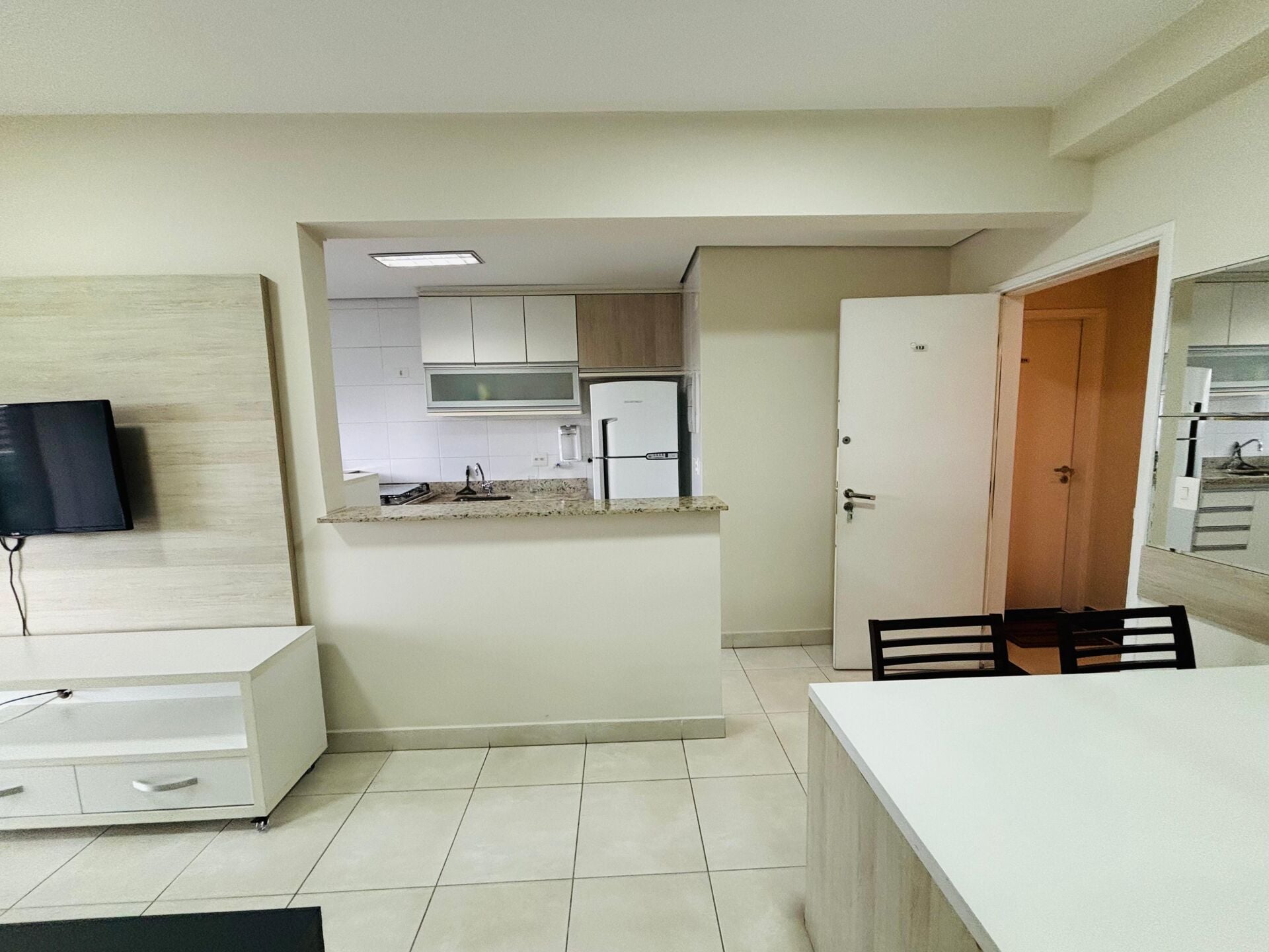 Apartamento de alto padrão 113 · 1 dorm. — Sala