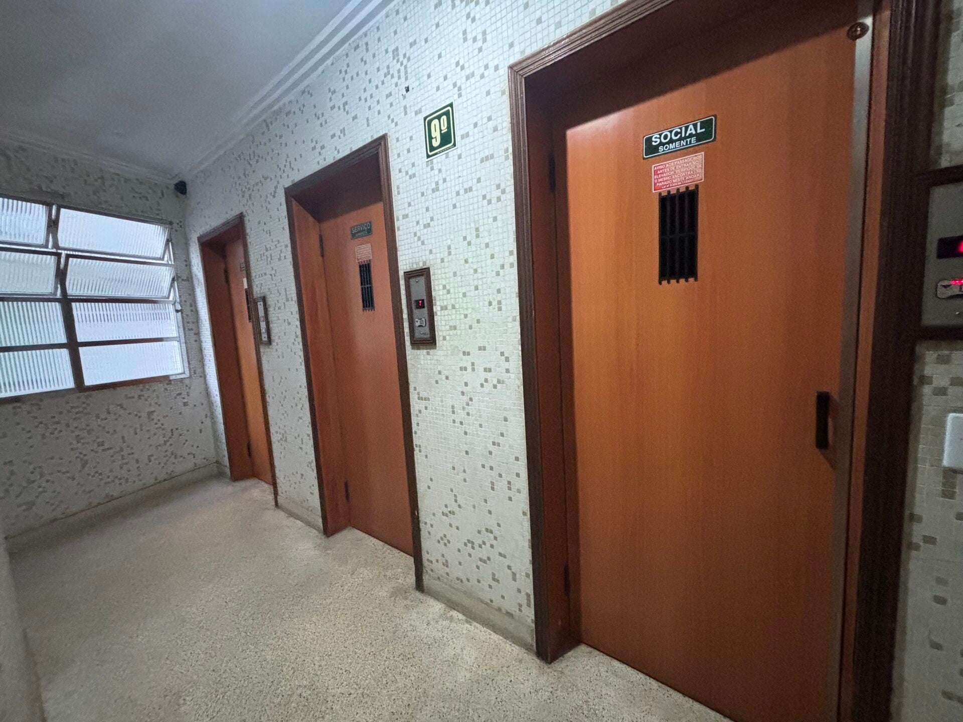 Apartamento 91 · 2 dorm. — Circulação
