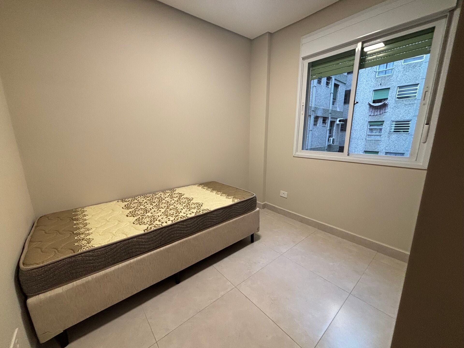 Apartamento 91 · 2 dorm. — Quarto
