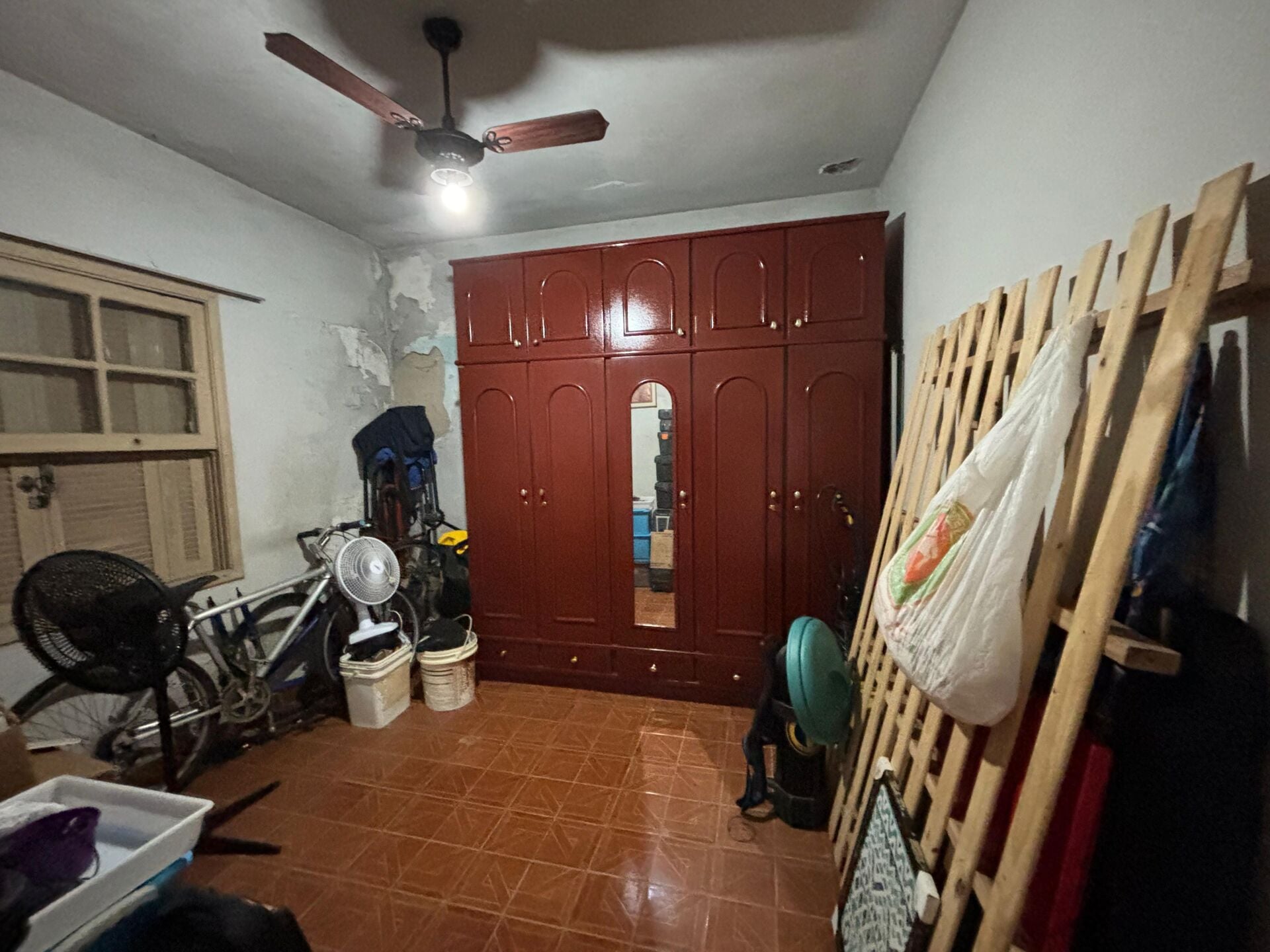 Casa com edícula · 2 dorm. — Quarto 3