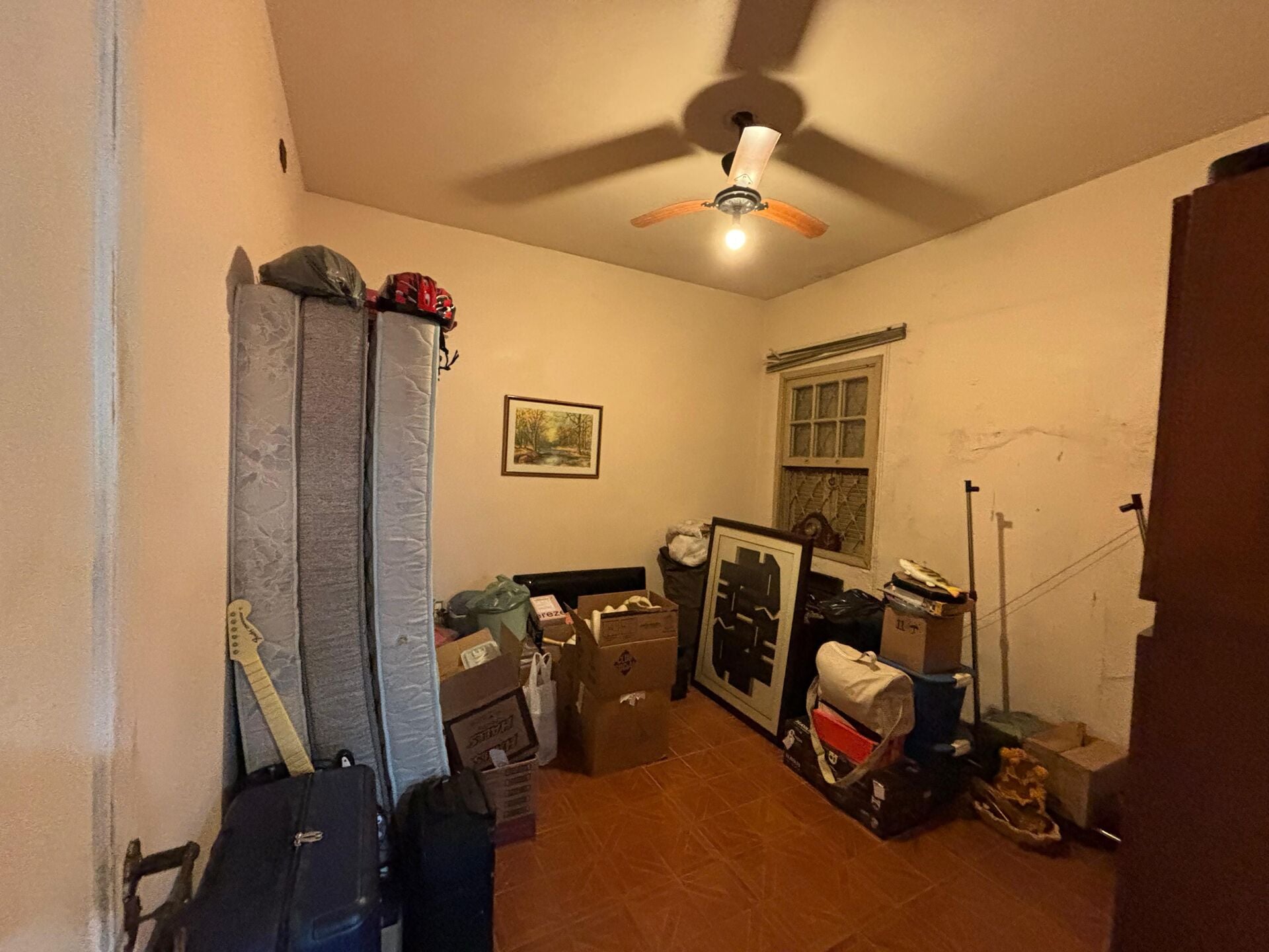 Casa com edícula · 2 dorm. — Quarto 4