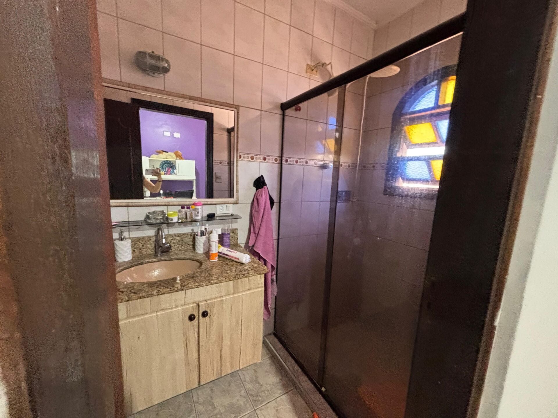 Casa com edícula · 2 dorm. — Banheiro