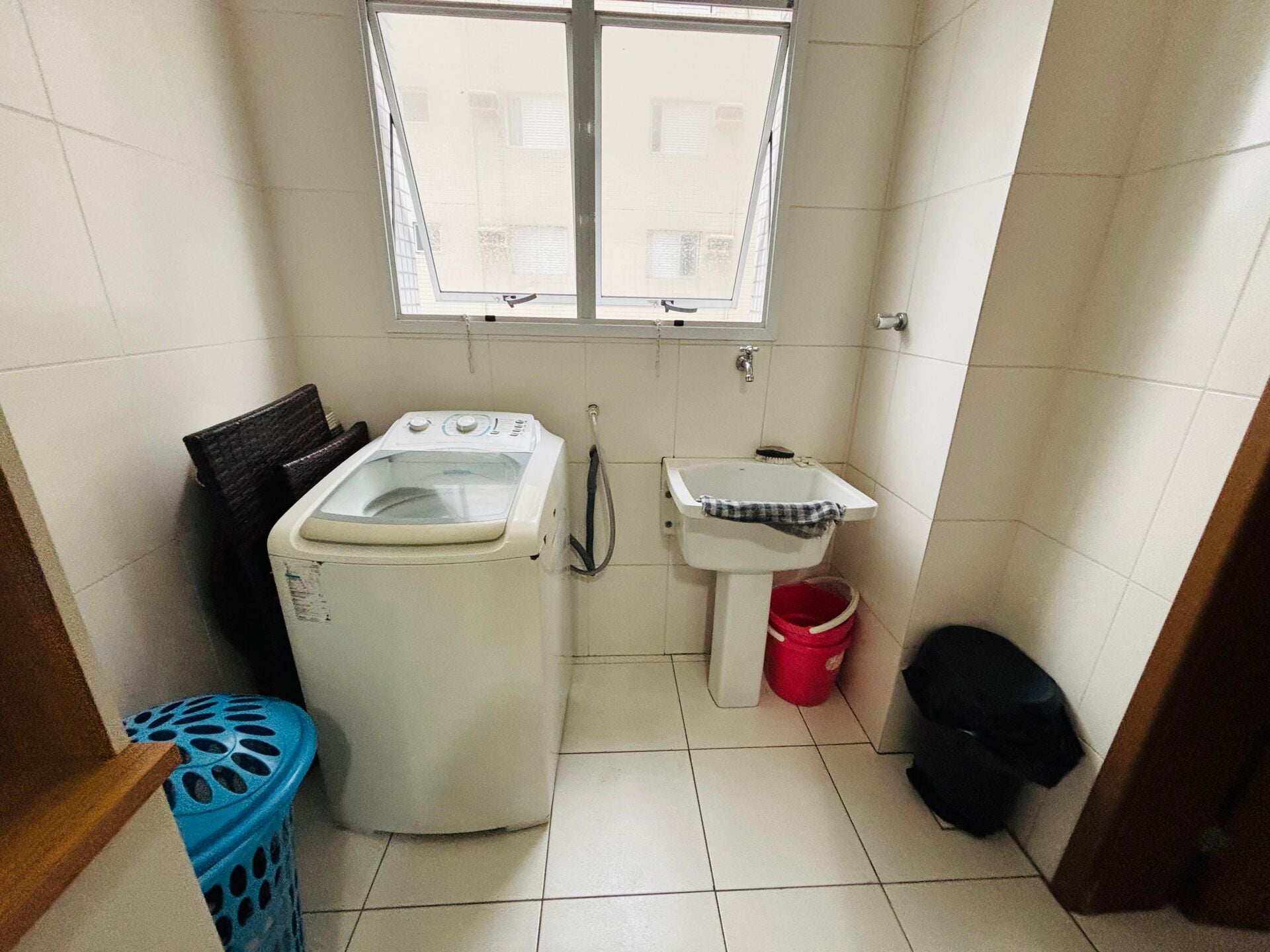Apartamento 92 · 3 dorm. — Área de serviço