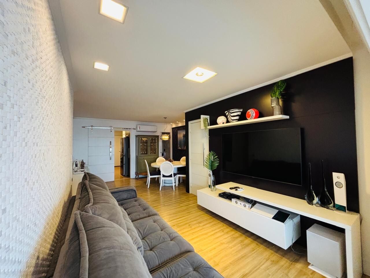Apartamento 184 · 3 dorm. — Sala