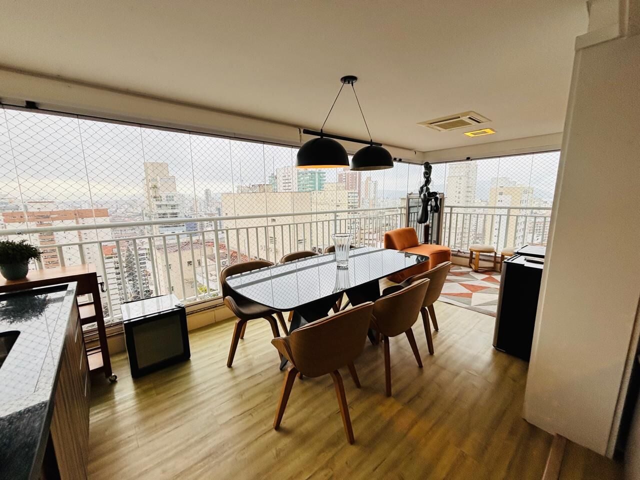 Apartamento 184 · 3 dorm. — Varanda gourmet